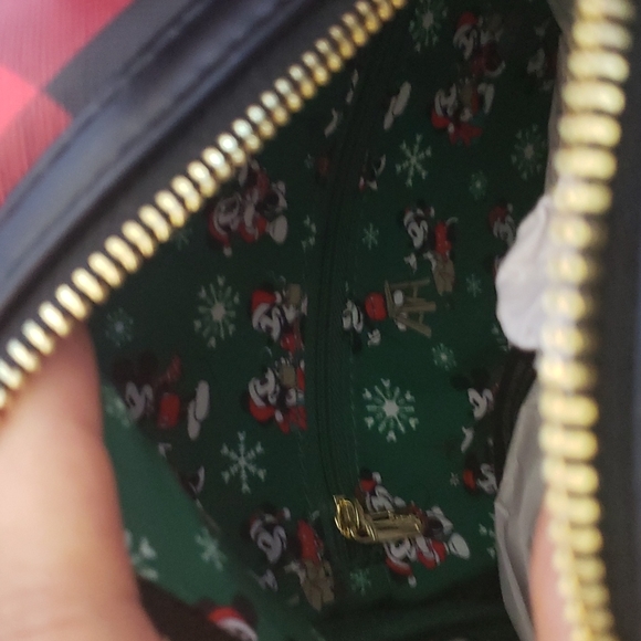 NWT Loungefly Minnie Mouse Ears Christmas theme mini backpack - Picture 6 of 8